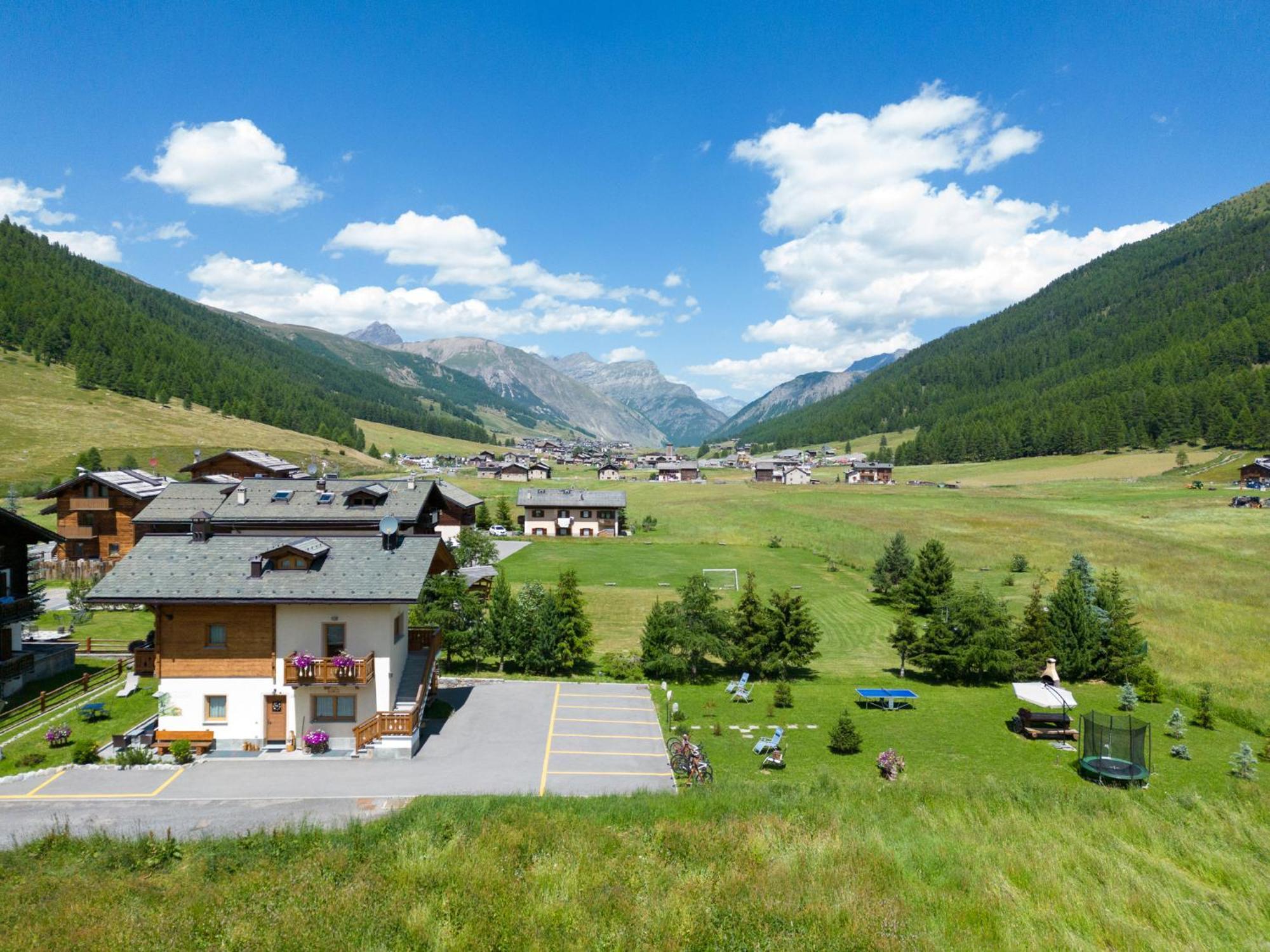 Chalet Sunshine Livigno Exterior foto